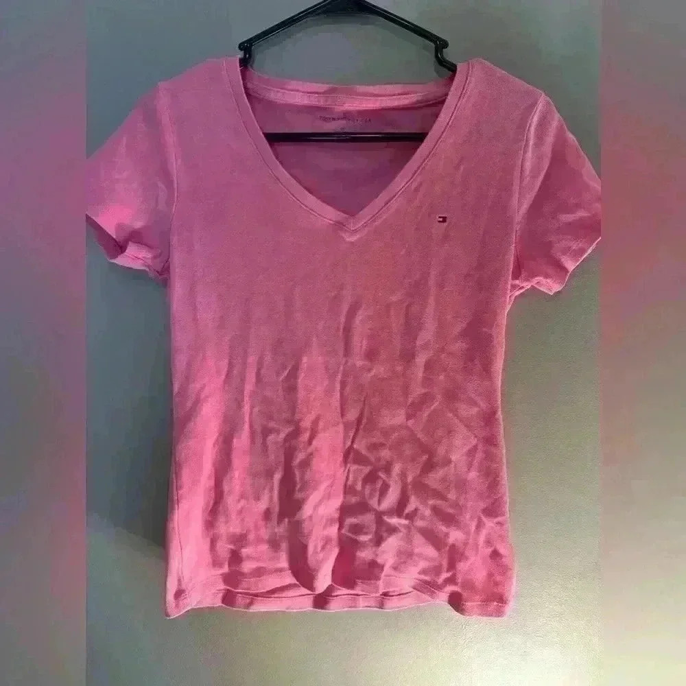 Tommy Hilfiger T Shirt Size Small